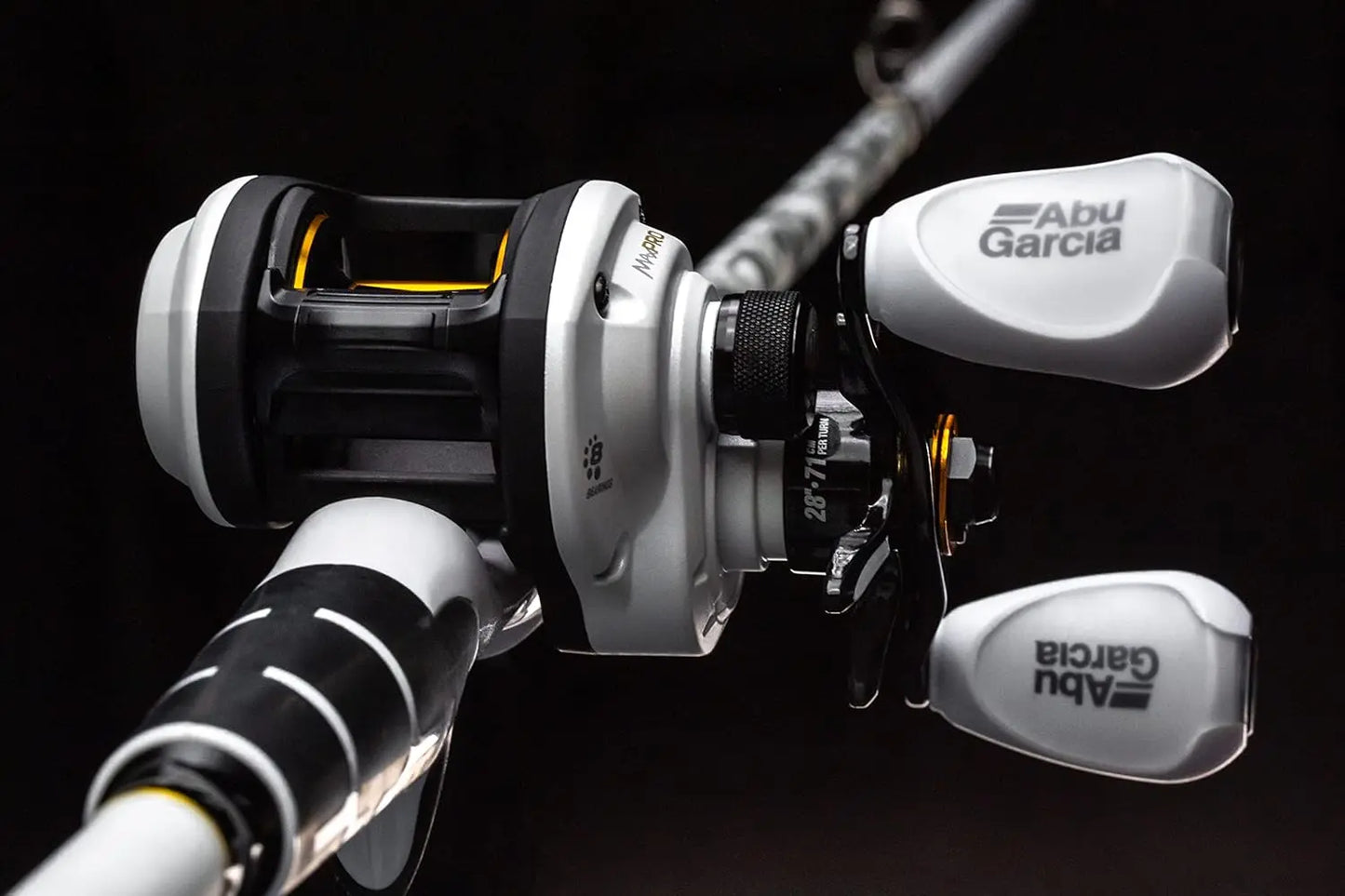 Max Pro Low Profile Baitcast Fishing Reel Right