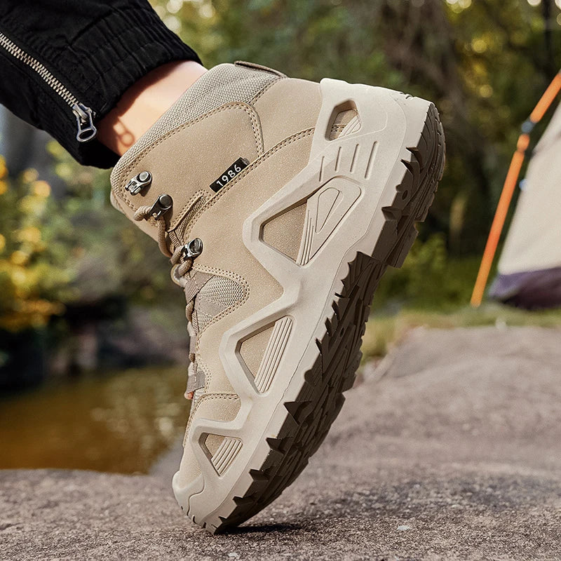 Men's Hiking Boots Outdoor Hiking Anti Slip Training Work Shoes Green Thick Soled Sports Shoes 2025 New Autumn and Winter Boots